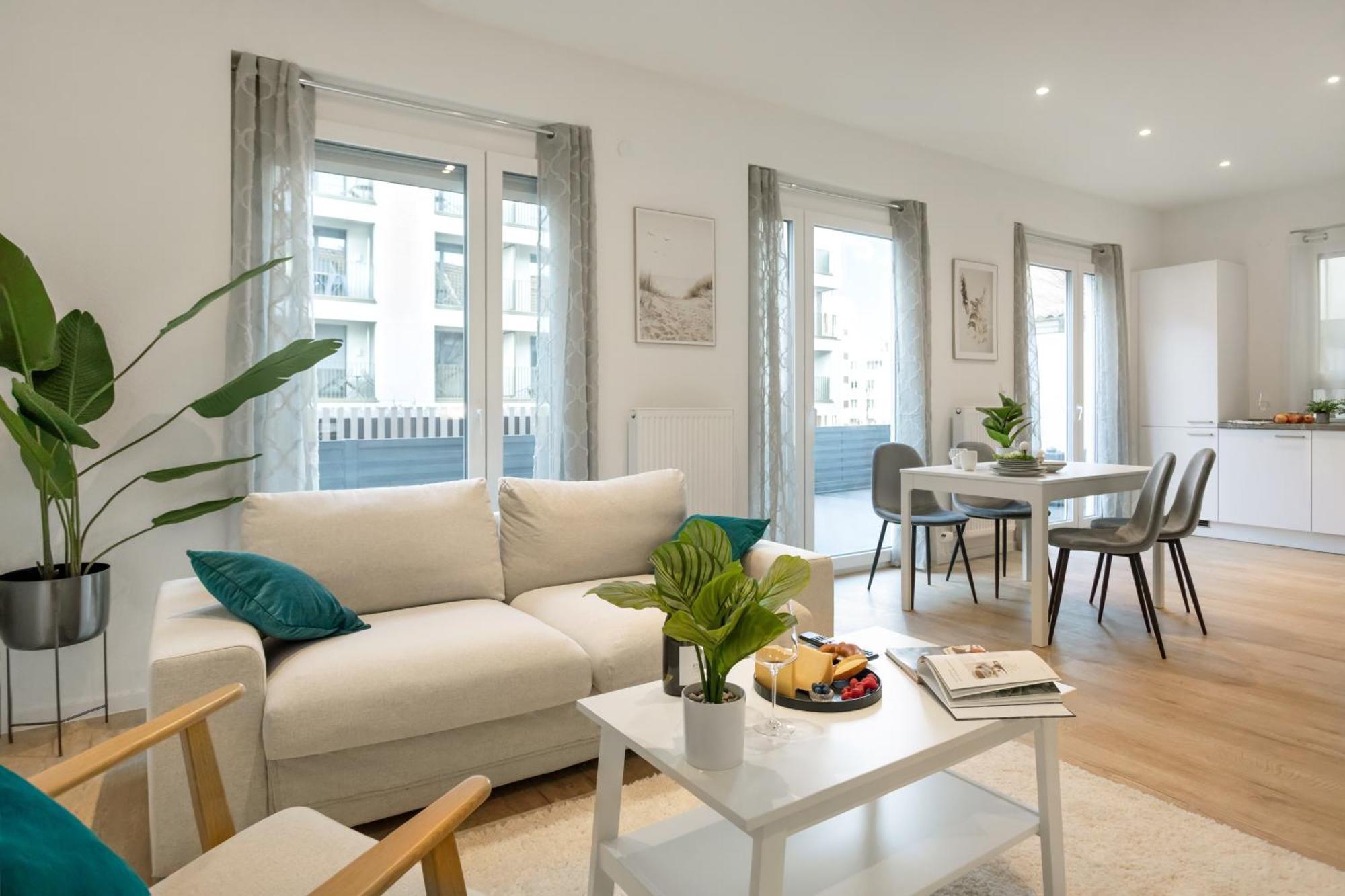 Rosenberg-Suites - Zentral, Stellplatz, Grosse Terasse, Business & Privat ハイルブロン エクステリア 写真