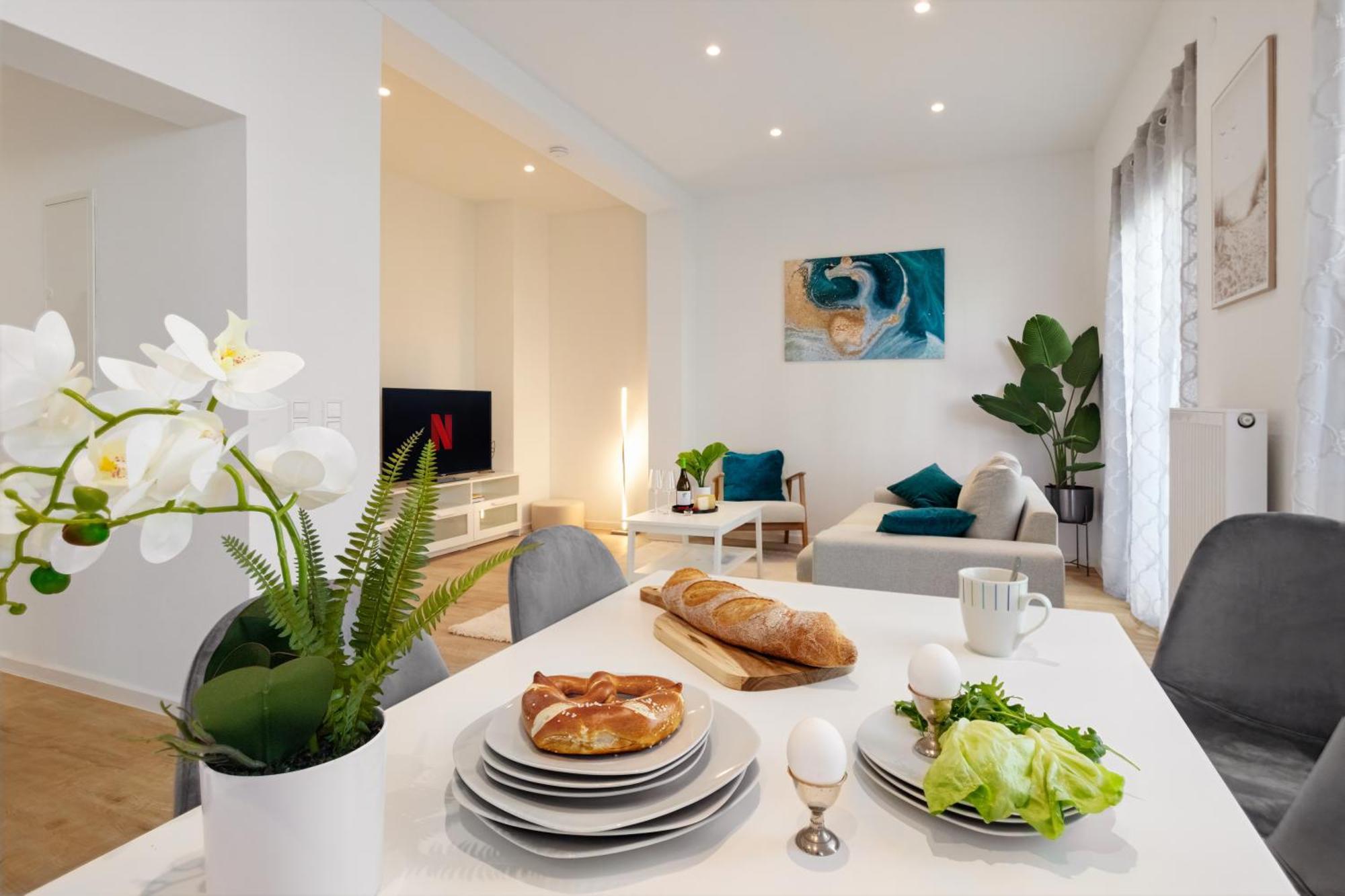 Rosenberg-Suites - Zentral, Stellplatz, Grosse Terasse, Business & Privat ハイルブロン エクステリア 写真