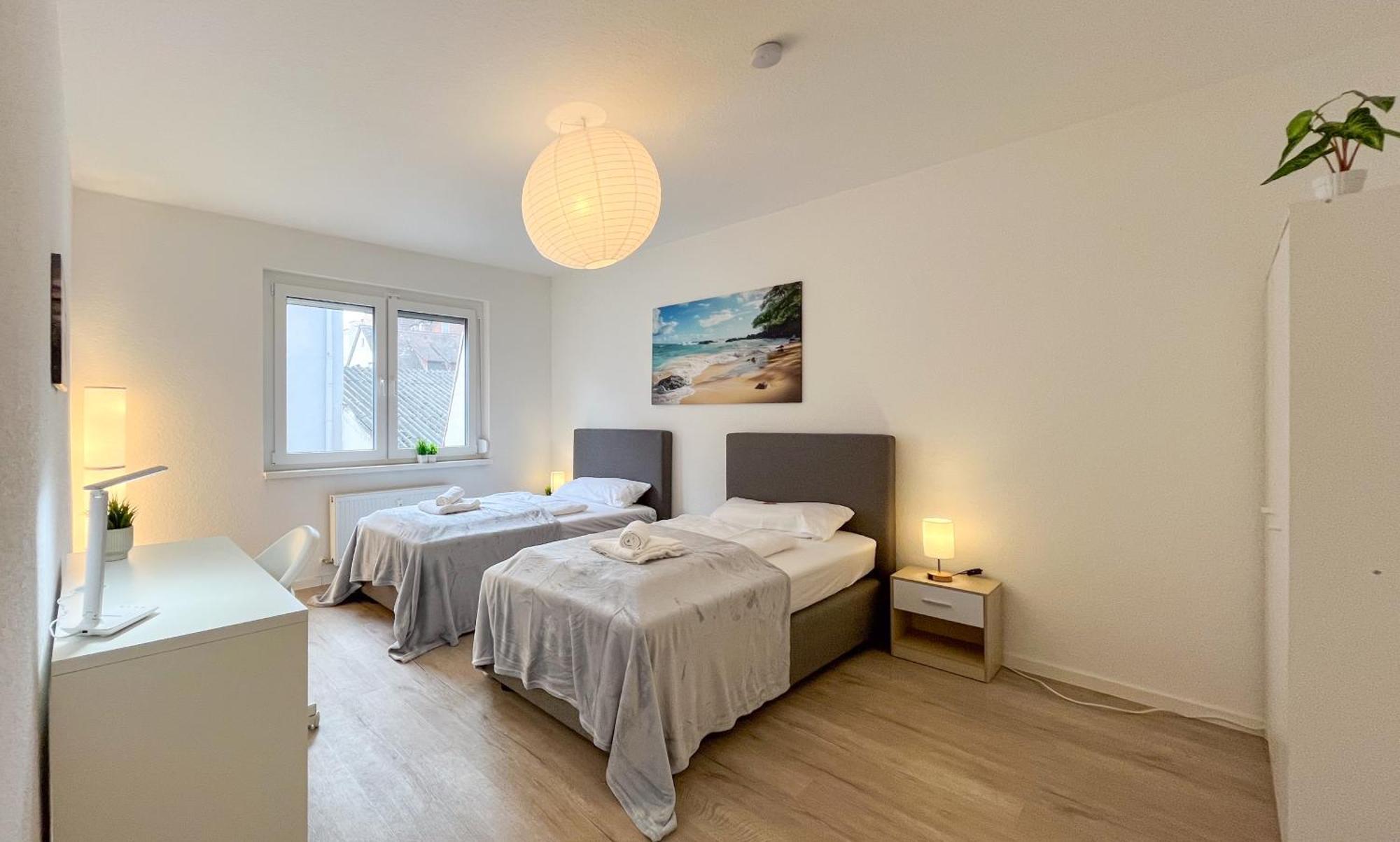 Rosenberg-Suites - Zentral, Stellplatz, Grosse Terasse, Business & Privat ハイルブロン エクステリア 写真