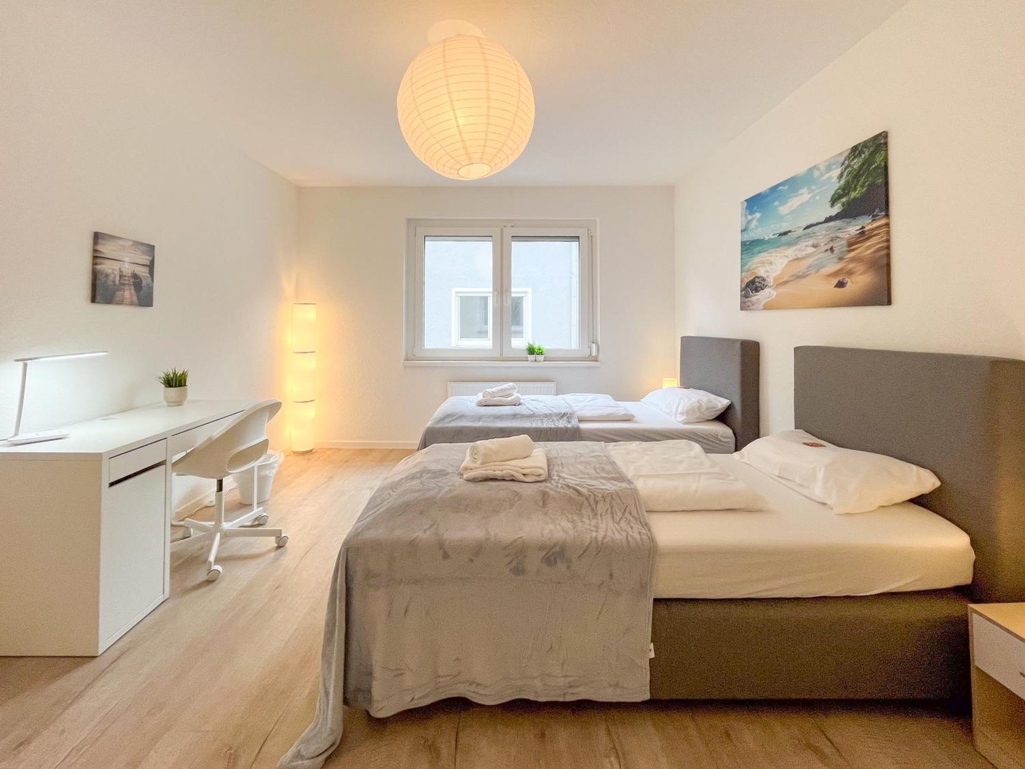 Rosenberg-Suites - Zentral, Stellplatz, Grosse Terasse, Business & Privat ハイルブロン エクステリア 写真