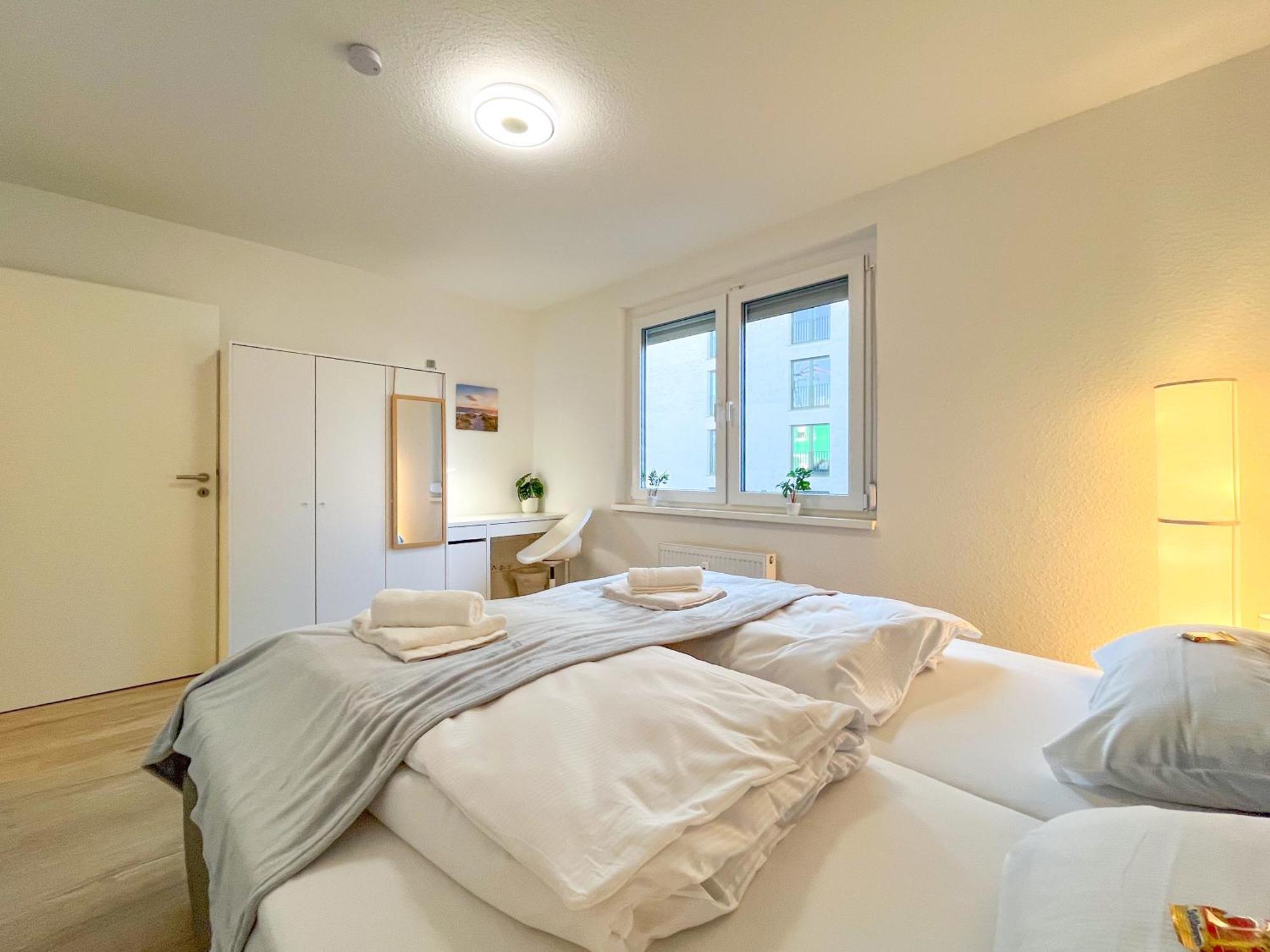 Rosenberg-Suites - Zentral, Stellplatz, Grosse Terasse, Business & Privat ハイルブロン エクステリア 写真